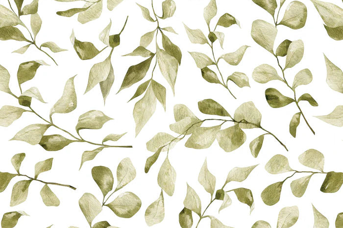 Detalle de papel pintado con estampado de plantas verdes y fondo blanco roto