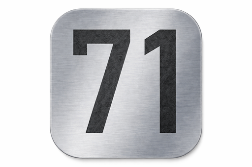 Placa número en metacrilato bicapado plateado, grabado láser preciso y elegante